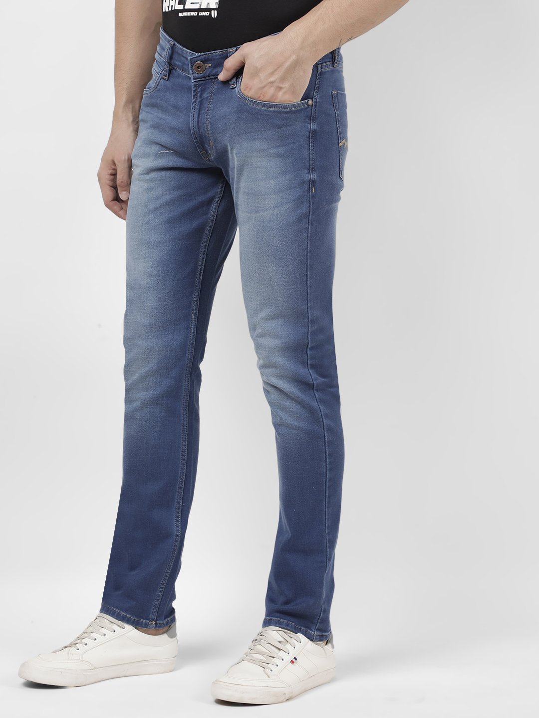 Numero Uno Men Solid Blue Jeans